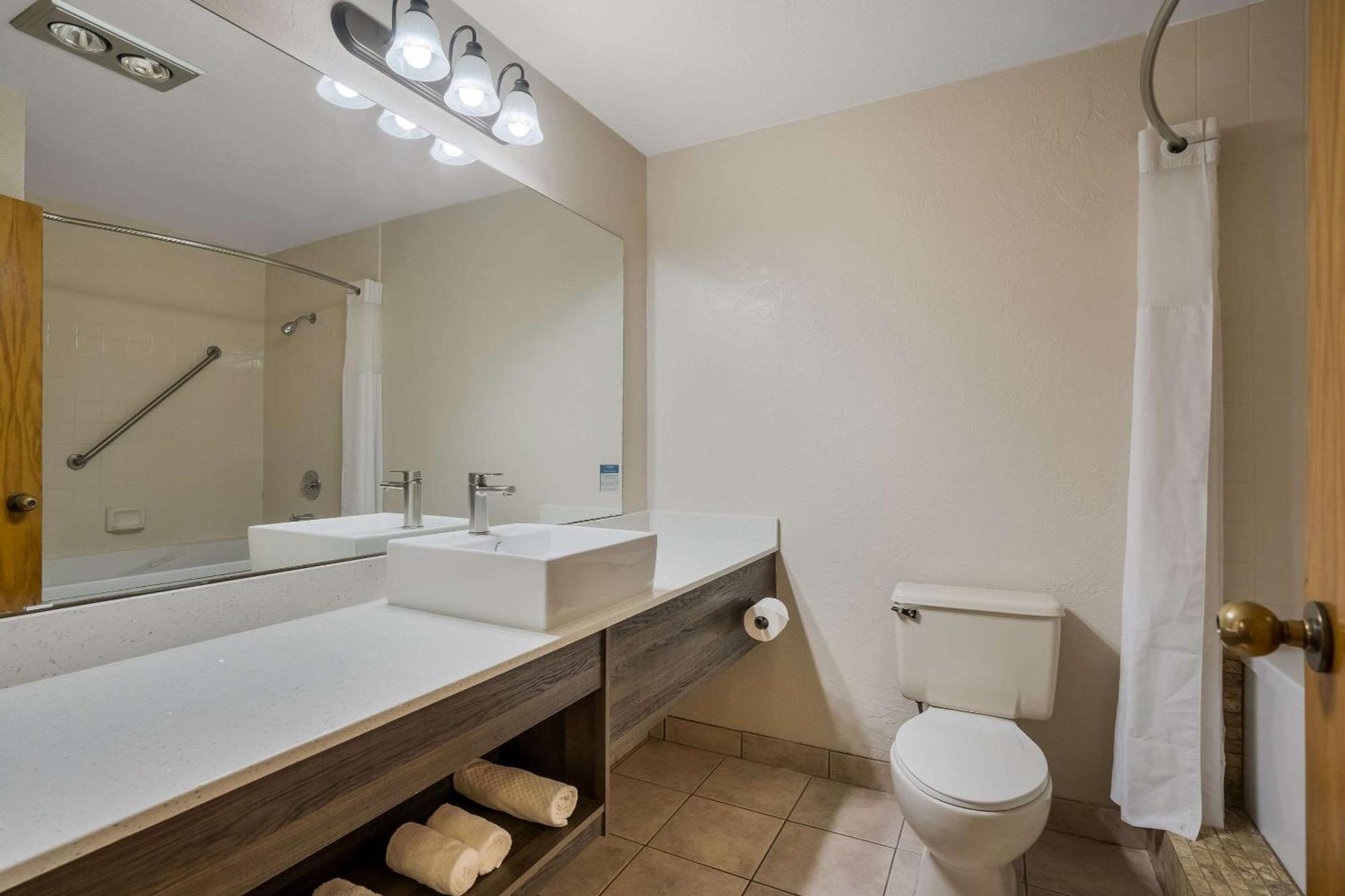 Quality Inn Richfield I-70 Esterno foto